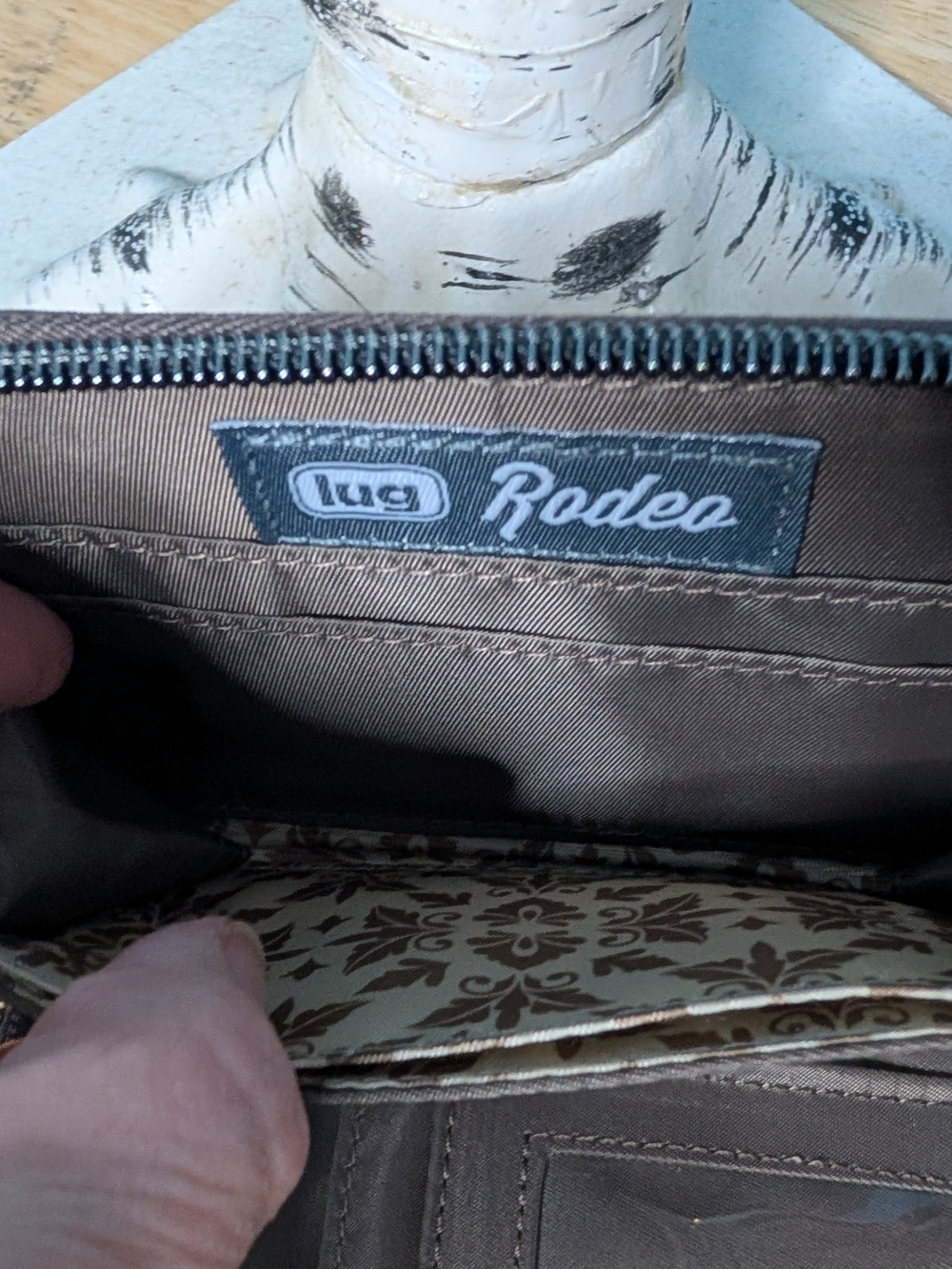 Lug Rodeo Quilted Wallet - Taupe - Picture 8 of 10